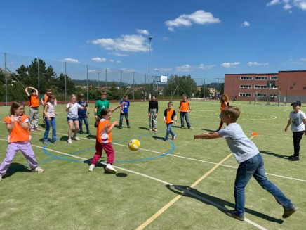 q6ocnjm821rdpes-313230302e2e38302e31