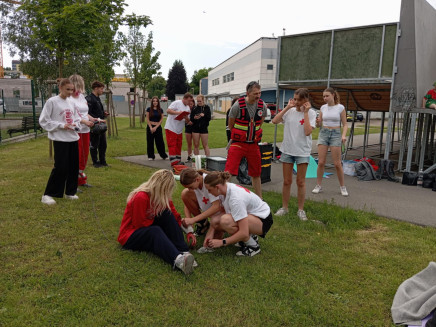 91b2845a-c9cb-4897-b9bf-3b6e275c0ce6