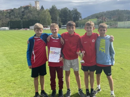 1ib25gkv4m84zks-313230302e2e38302e31