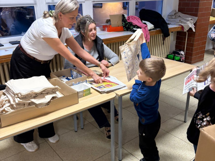 7D260C06-9A91-48D9-BD2B-72C2179AB7A3